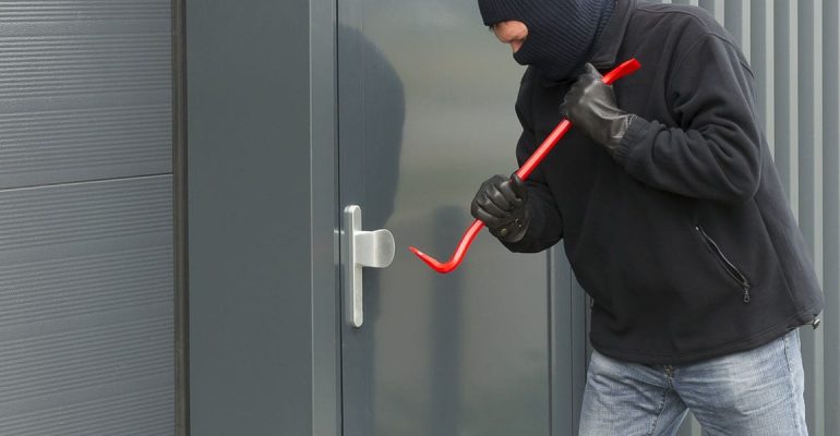 8 Common Home Security Mistakes